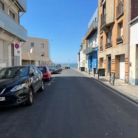 Superbe A 50m De La Plage. *